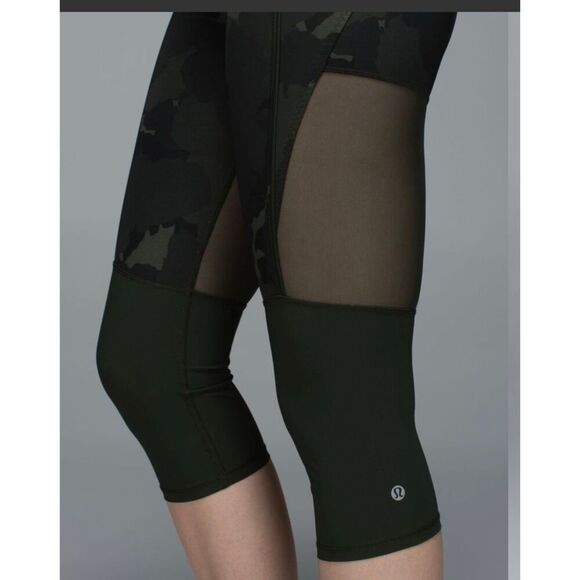 Lululemon Training Tough Crop *Full-On Luxtreme Palm Party Gator Green Black / G - Picture 10 of 12